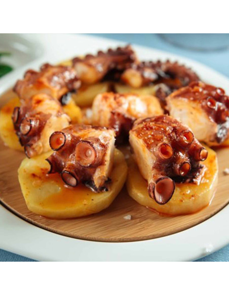 Steamed cooked Octopus tentacle, ±320g (FROZEN) - Price per KG